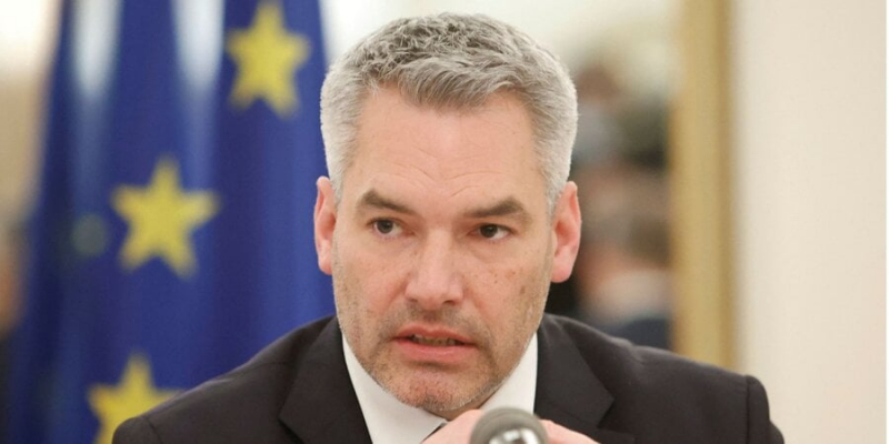 Нехаммер щось знає. Австрія готується до припинення транзиту російського газу через Україну — федеральний канцлер