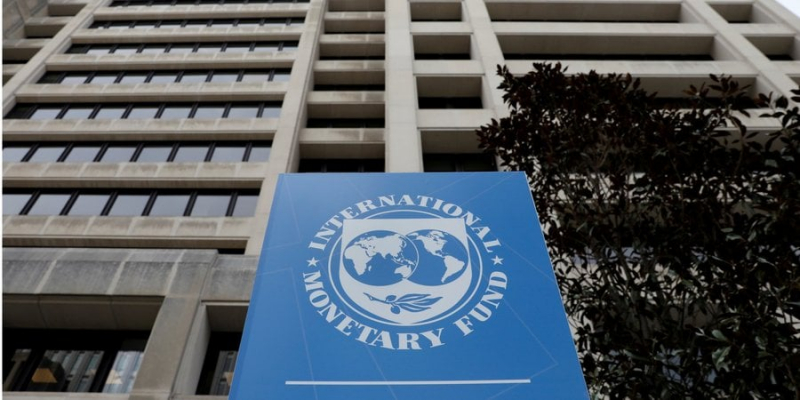 Спрощенку скасувати, декларації повернути. МВФ розповів, чого чекає від України в липні та вересні